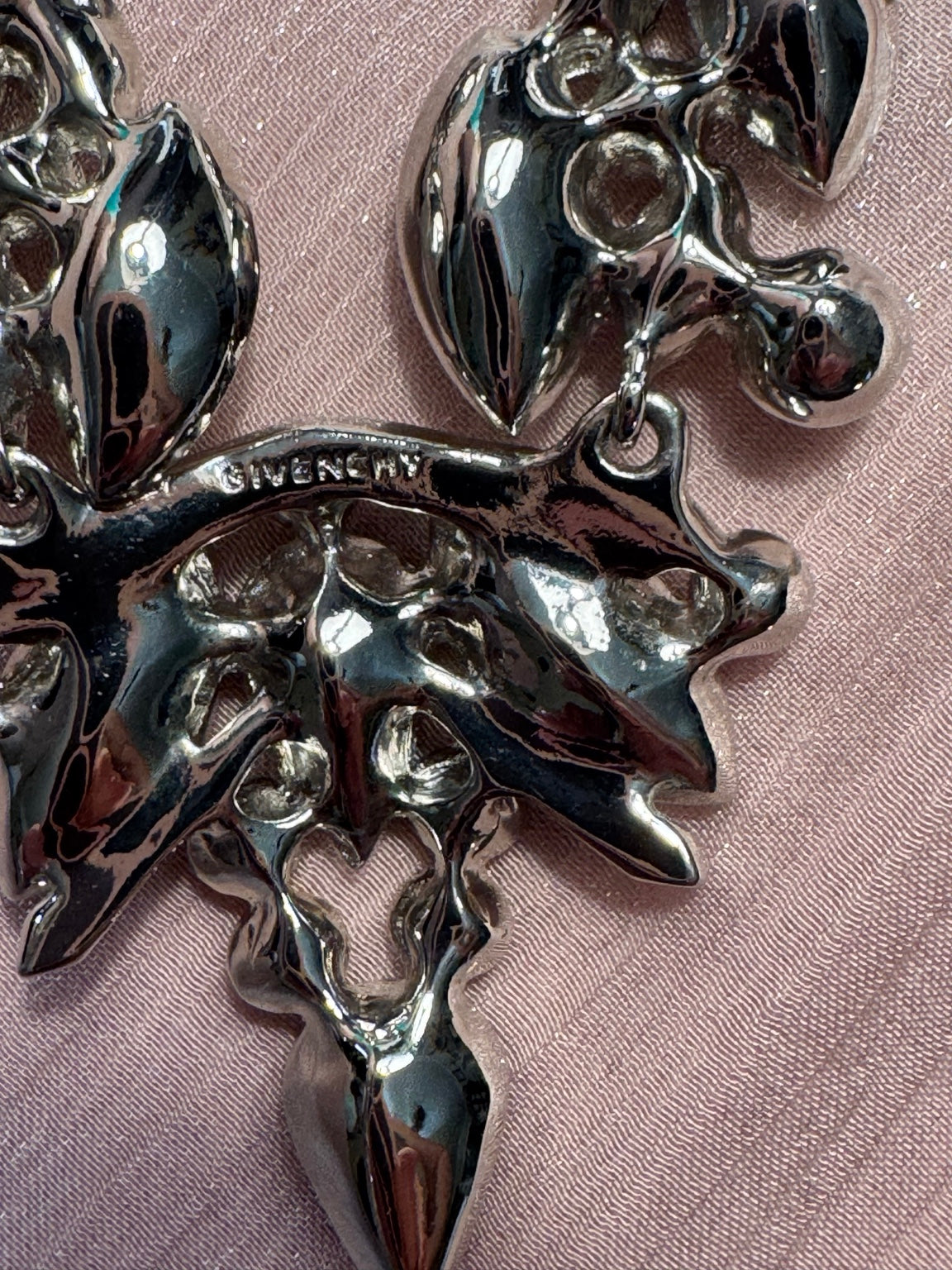 Givenchy Smoky Crystal Statement Necklace – Opalescent Designer Bib Necklace
