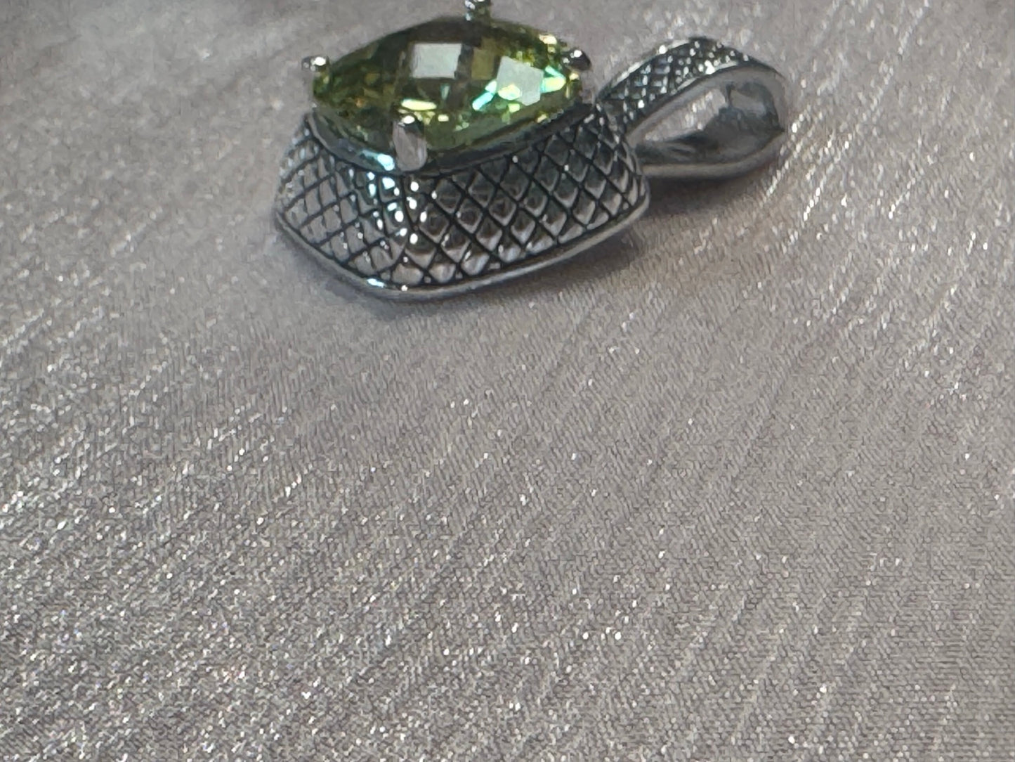 Vintage Inspired Olive Green Statement Pendant 💚